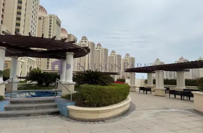 Apartment - 1 Bedroom - 2 Bathrooms for rent in Viva West - Viva Bahriyah - The Pearl Island - Doha