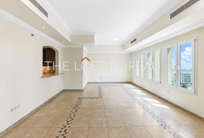956995 - Property Image 2