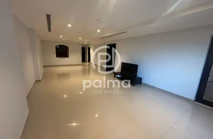 Apartment - 1 Bedroom - 2 Bathrooms for rent in East Porto Drive - Porto Arabia - The Pearl Island - Doha