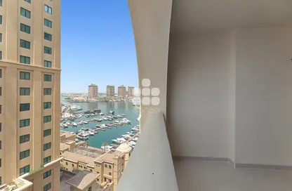 Apartment - 1 Bedroom - 2 Bathrooms for rent in Tower 23 - Porto Arabia - The Pearl Island - Doha