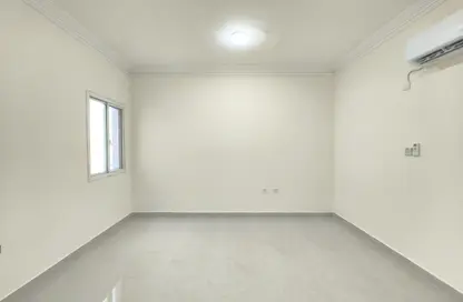 Apartment - 2 Bedrooms - 2 Bathrooms for rent in Old Airport Road - Old Airport Road - Doha