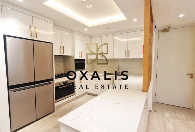 985364 - Property Image 3