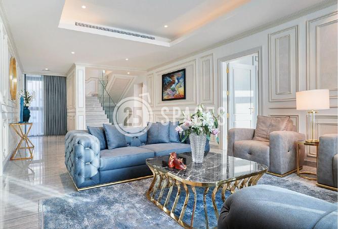 970543 - Property Image 2