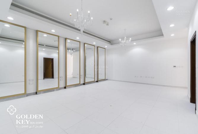 669982 - Property Image 2