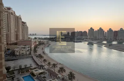 Apartment - 2 Bedrooms - 3 Bathrooms for sale in Viva West - Viva Bahriyah - The Pearl Island - Doha