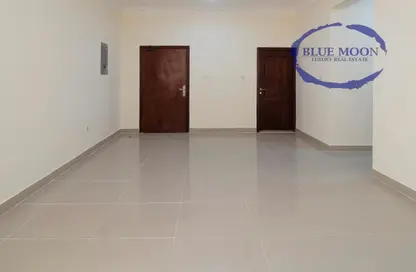 شقة - 2 غرف نوم - 2 حمامات للايجار في شارع النجدة - مدينة خليفة شمال - مدينة خليفة - الدوحة