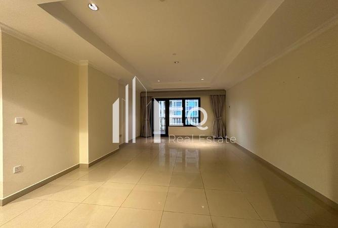 932760 - Property Image 3