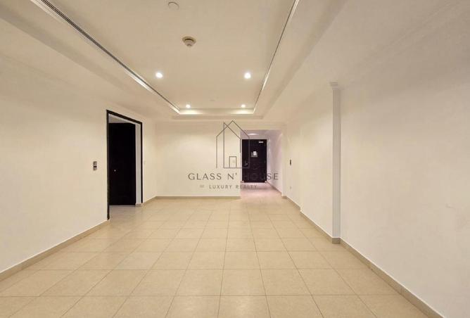 989338 - Property Image 3