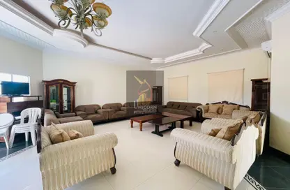 Compound - 4 Bedrooms - 4 Bathrooms for rent in Ain Khaled - Ain Khaled - Doha