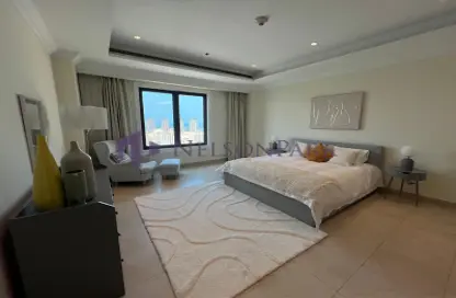 Apartment - 2 Bedrooms - 3 Bathrooms for rent in West Porto Drive - Porto Arabia - The Pearl Island - Doha