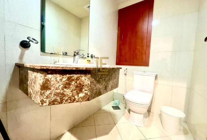 969631 - Property Image 3