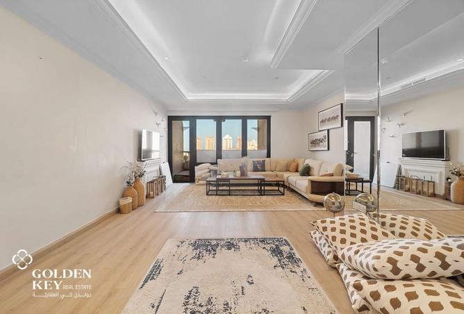 930872 - Property Image 2