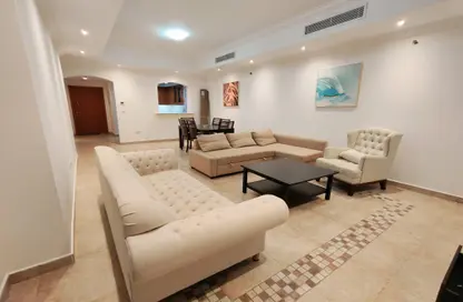 Apartment - 2 Bedrooms - 3 Bathrooms for rent in Tuscan Tower - Porto Arabia - The Pearl Island - Doha