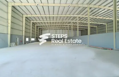 Warehouse - Studio for rent in East Industrial Street - Birkat Al Awamer - Al Wakra