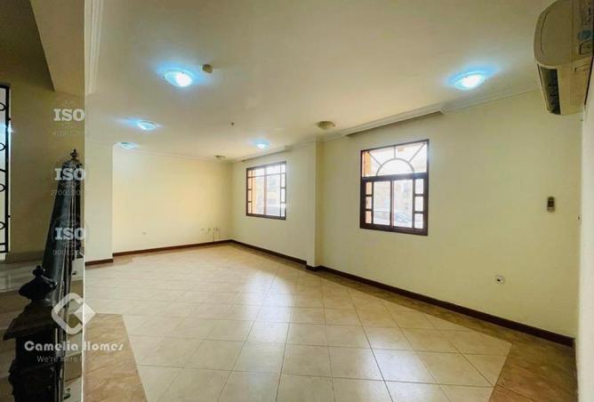 971034 - Property Image 2