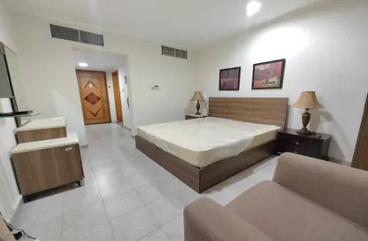 Apartment - Studio - 1 Bathroom for rent in Al Aqaria Tower - Old Salata - Salata - Doha