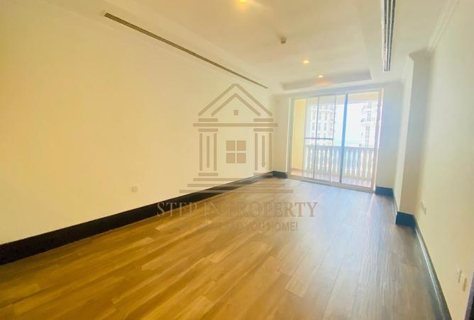 1001770 - Property Image 2