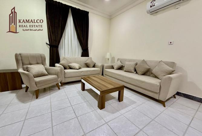 928915 - Property Image 3
