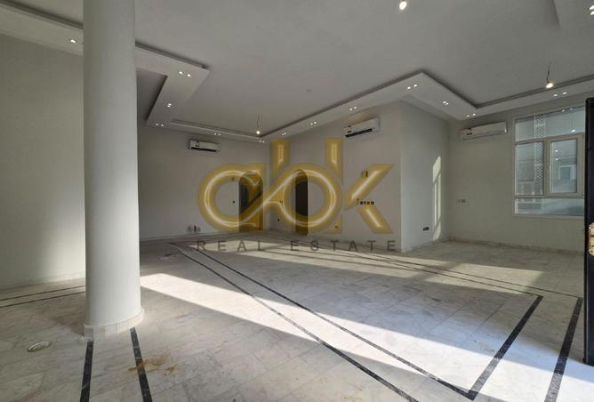 985052 - صورة العقار 2