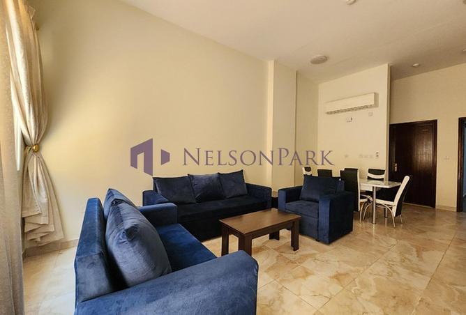 982275 - Property Image 3