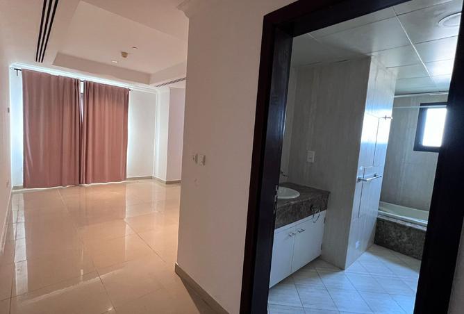 997377 - Property Image 2