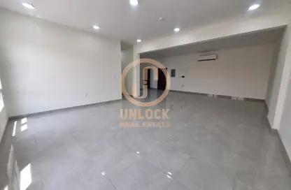 Apartment - 3 Bedrooms - 3 Bathrooms for rent in Doha Gardens - Al Waab - Al Waab - Doha