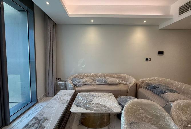 991260 - Property Image 2