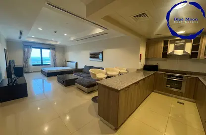 Apartment - Studio - 1 Bathroom for rent in West Porto Drive - Porto Arabia - The Pearl Island - Doha