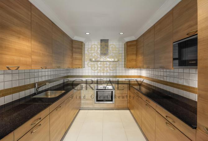 904274 - Property Image 2