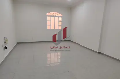 Apartment - 2 Bedrooms - 2 Bathrooms for rent in Al Nasr Street - Al Nasr - Doha