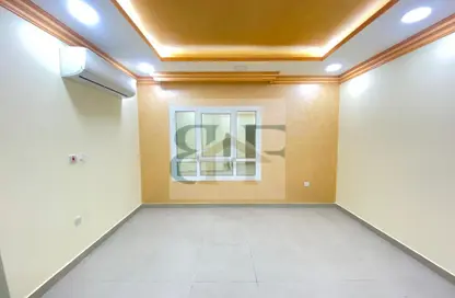 Apartment - 2 Bedrooms - 2 Bathrooms for rent in Old Airport Road - Old Airport Road - Doha
