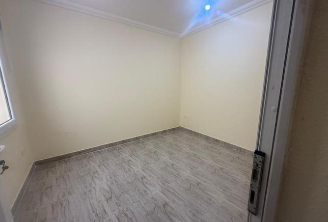 952318 - Property Image 3