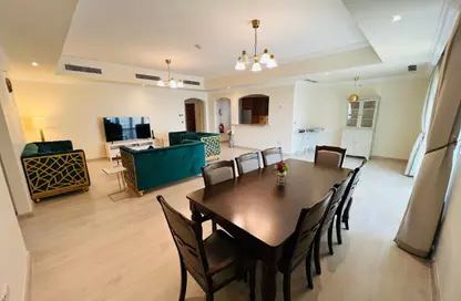 Apartment - 2 Bedrooms - 3 Bathrooms for sale in East Porto Drive - Porto Arabia - The Pearl Island - Doha
