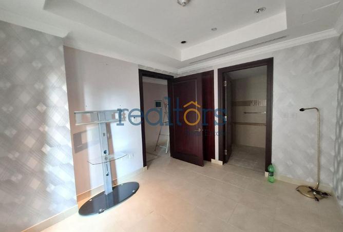 969058 - Property Image 3