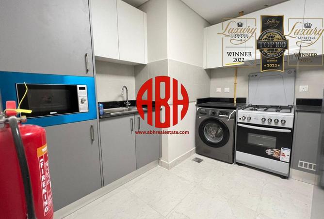 976257 - Property Image 2