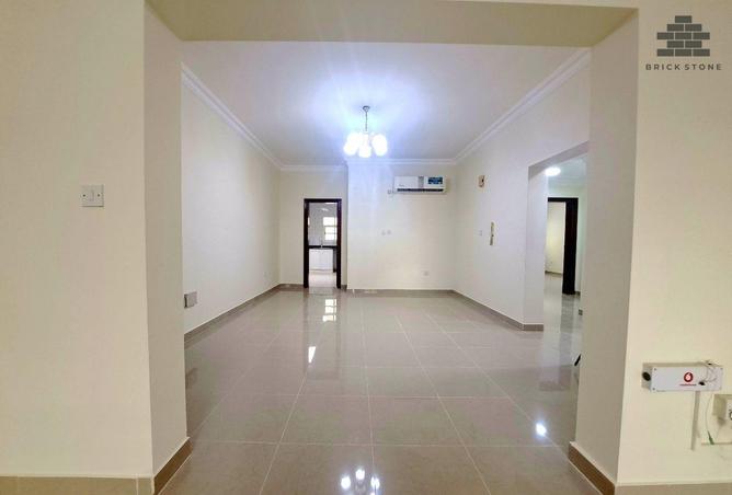 997374 - Property Image 3