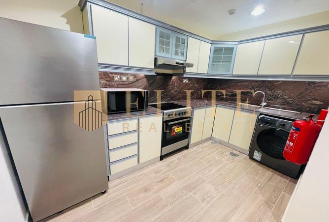 965310 - Property Image 3