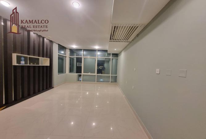 932871 - Property Main Image