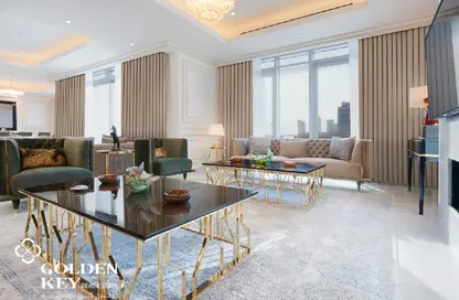 فيلا - 5 غرف نوم - 6 حمامات للايجار في ابراج باي - منطقة الأبراج - جزيرة اللؤلؤة - الدوحة