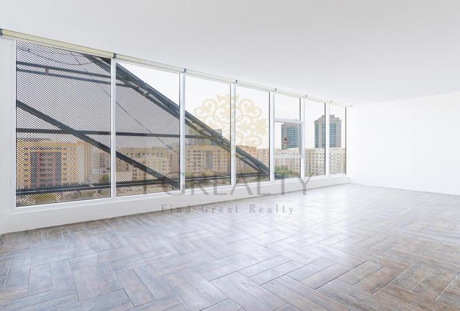 1003010 - Property Main Image