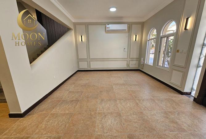 976316 - Property Image 3