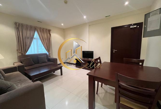 879220 - Property Image 3