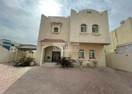 Villa - 3 bathrooms for rent in Wholesale Market Street - Abu Hamour - Doha