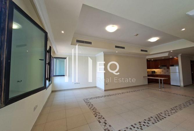 967918 - Property Image 3