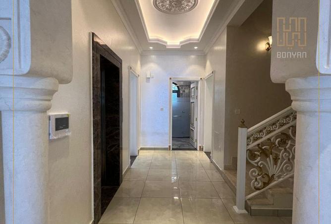 934687 - Property Image 3