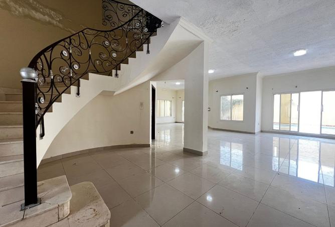 995854 - Property Main Image