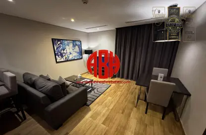 Apartment - 1 Bedroom - 2 Bathrooms for rent in Al Hashmi Building - Al Muntazah Street - Al Muntazah - Doha