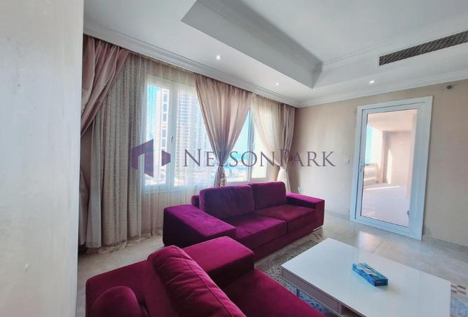 989031 - Property Image 2