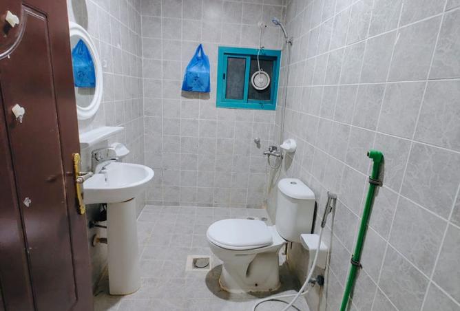 943305 - Property Image 2
