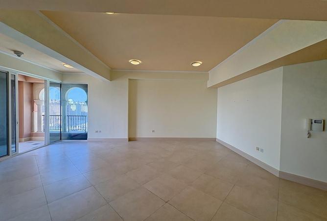 914018 - Property Image 2